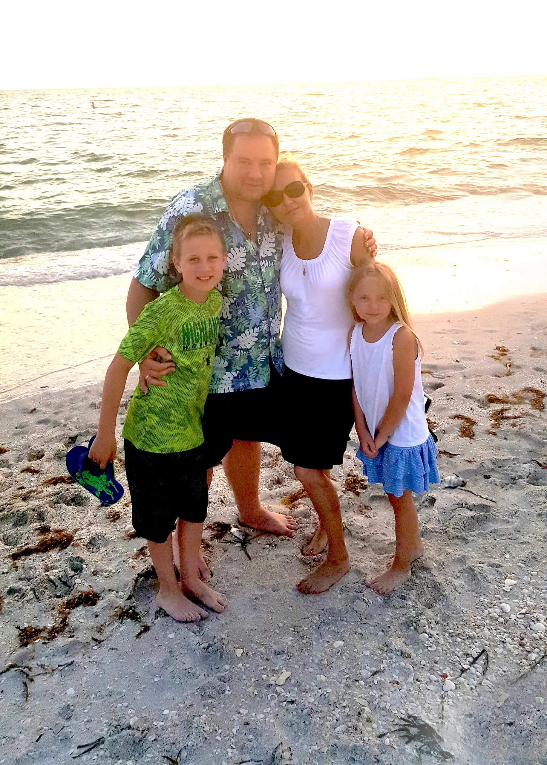 Michelle Schidowka with family on the Beach